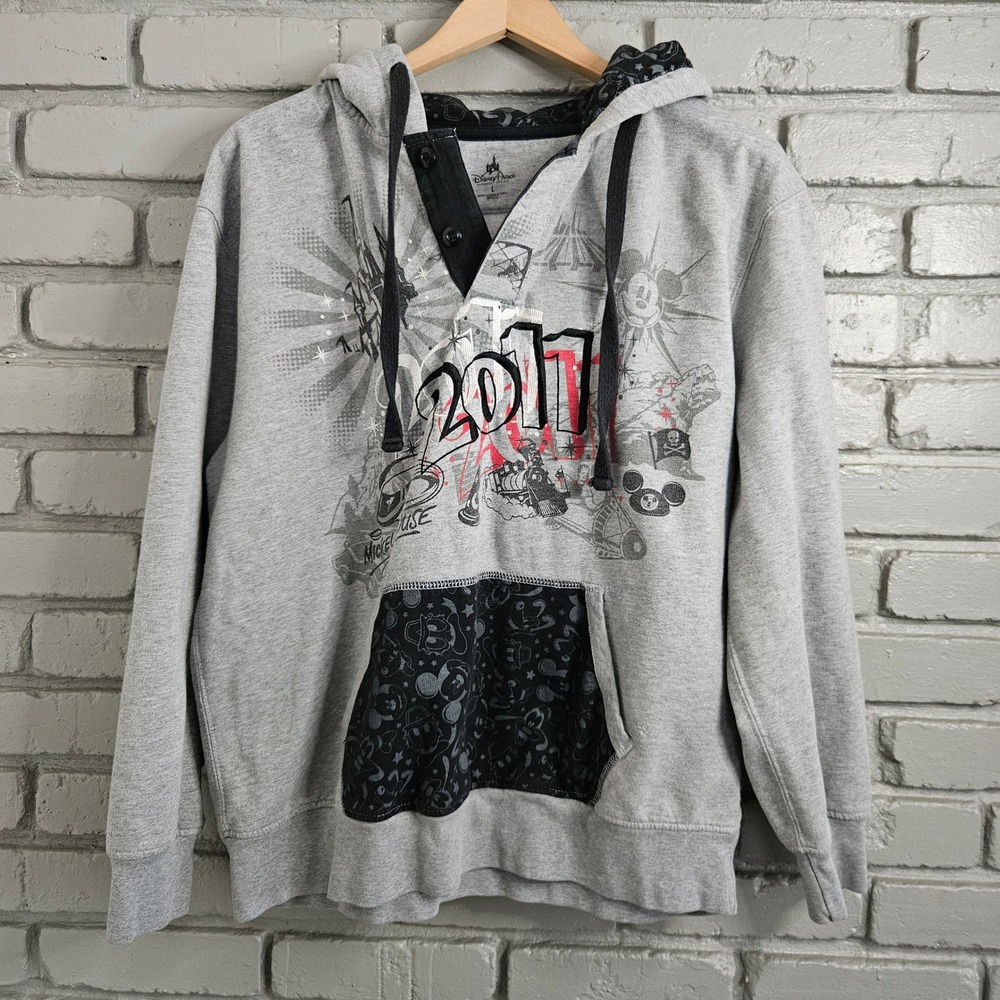 Disney Parks 2011 Mickey Mouse Hoodie Gray Henley Pullover Sweatshirt Mens‎ L